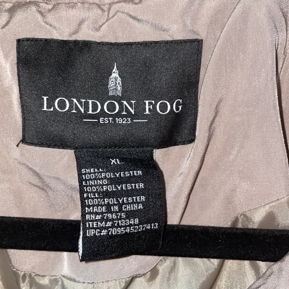 BNWOT London Fog Quilted jacket with hood size# XL - Picture 2 of 11